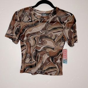 Mesh mock neck short sleeve top marbled pattern